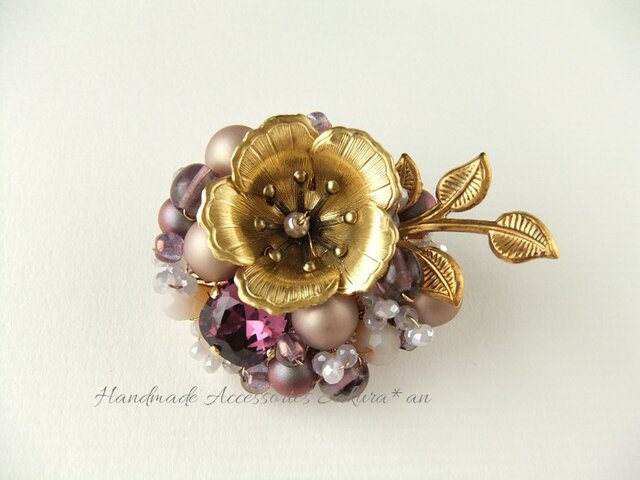 Brooch 花 葉 スワロフスキー(K0819)の画像1枚目