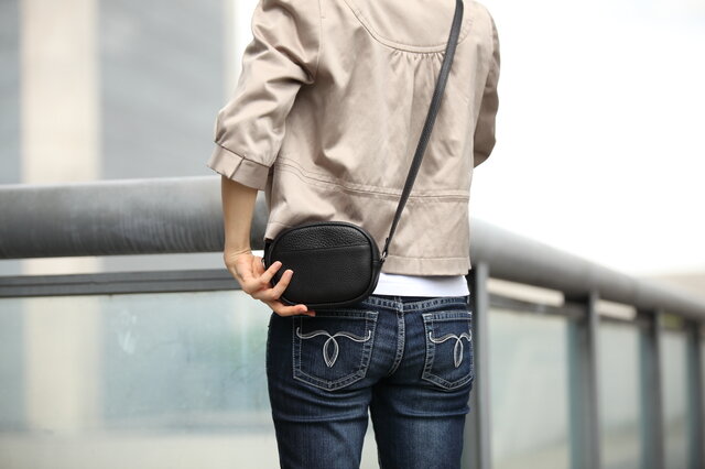 【極美品】ポーター　ショルダーバッグ　オーバル　舟型　ブラック　オーバル型 PORTER - 美品 ポーター タンカー ショルダー バッグ オーバル型