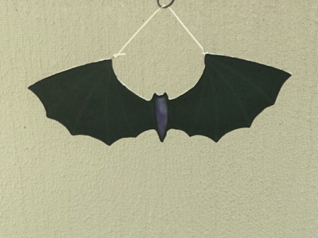 コウモリのオーナメント | iichi 日々の暮らしを心地よくする