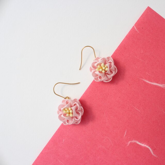 ピアス つまみ細工 桜椿