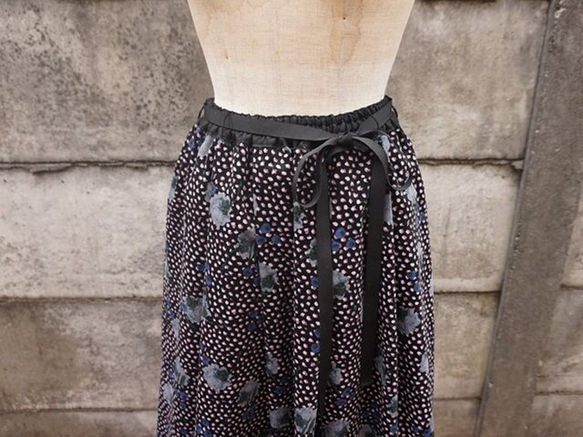 リバティ・コーデュロイ＊タックフレアスカート | iichi 日々の暮らし