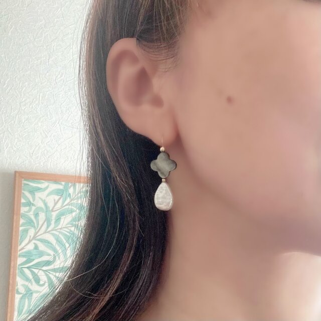 黒蝶貝×淡水真珠のピアス＊フラワーモチーフ＊k14ゴールドフィルド