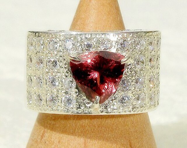 ルベライト（ピンクトルマリン）と合成ダイヤモンド、SV925の指輪