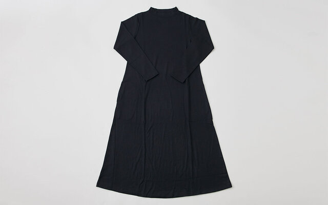 HANDROOM WOMEN'S ボトルネック ワンピース / blackの画像1枚目