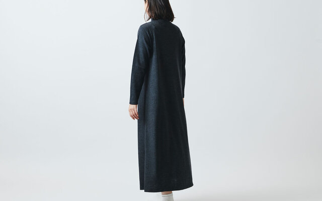 HANDROOM WOMEN'S ボトルネック ワンピース / black | iichi
