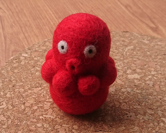 羊毛フェルトのタコさん | iichi 日々の暮らしを心地よくする