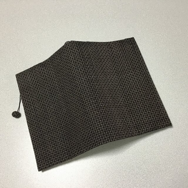 ★再販★ 1001 着物リメイク 文庫サイズブックカバー 奄美大島紬 焦げ茶色の画像1枚目