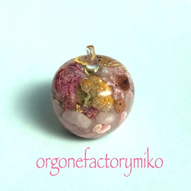 恋愛成就　淡いピンクのばら　バラ色の人生　恋愛成就　六芒星　幸運メモリーオイル入り　りんご　オルゴナイト