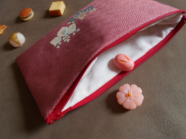 リメイク*ふっくら長方形なポーチ*錆ピンク桐 | iichi 日々の暮らしを