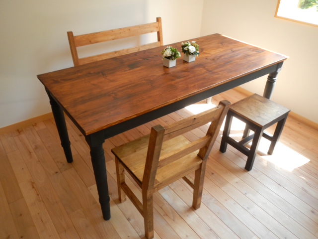 dining table w1600 旋盤(ろくろ)黒脚の画像1枚目