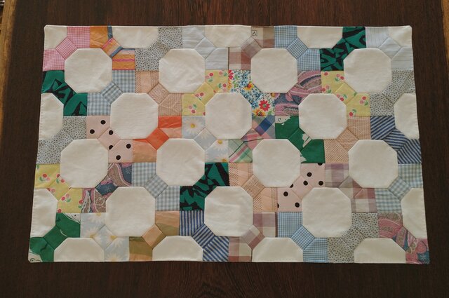 専用♡ハンドメイド パッチワーク クロス╰(*´︶`*)╯♡ パッチワーククロス | iichi 日々の暮らしを心地よくする