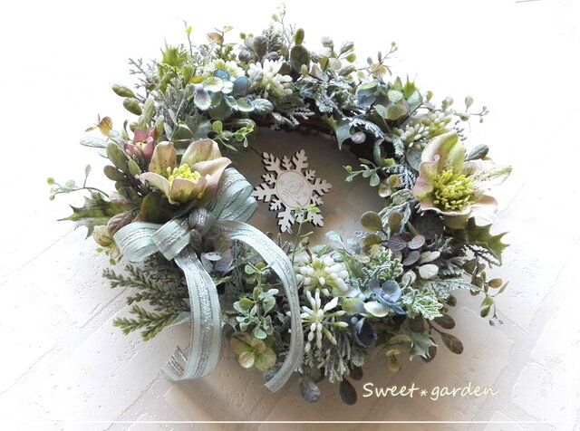 ナチュラルシックな大人色クリスマスリース（c086） | iichi 日々の