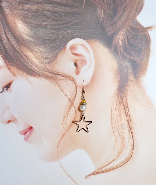 【1点のみ】スター&コットンパールピアス(片耳)〔OR〕の画像1枚目