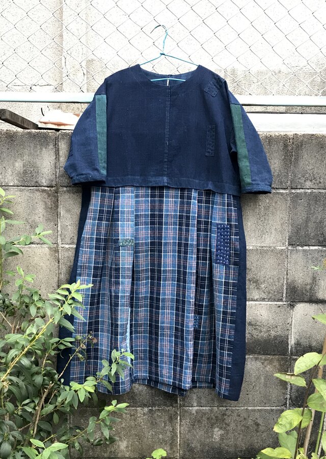 チェックと藍木綿のワンピース ●113センチ丈●の画像1枚目