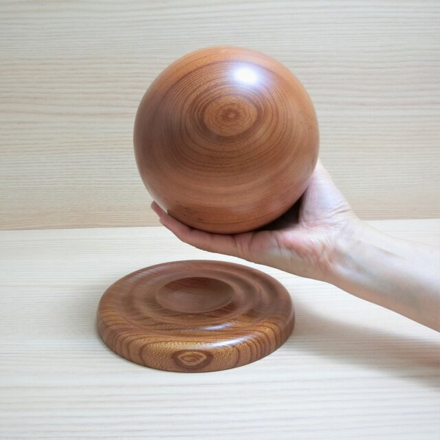 木球のオブジェ （ケヤキ） | iichi 日々の暮らしを心地よくする