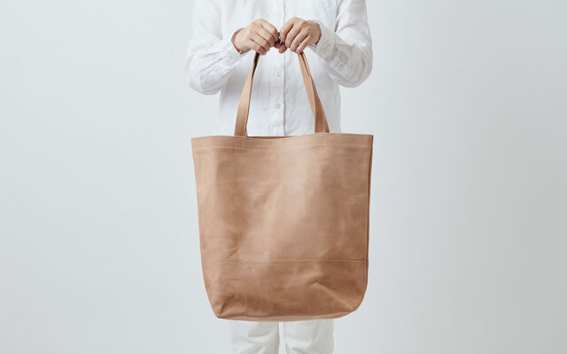 レザートートバッグ beige <L>の画像1枚目