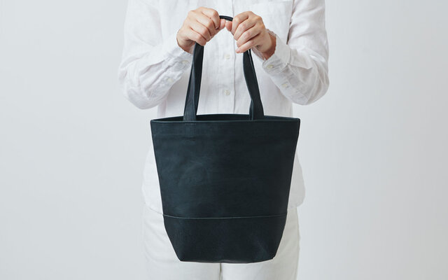 再入荷】レザートートバッグ black ＜S＞ | iichi 日々の暮らし