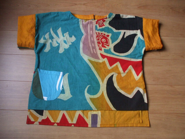 大漁旗のTシャツ風ブラウス 木綿の画像1枚目