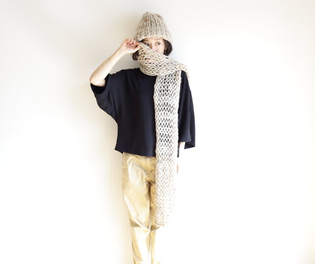 knit muffler(beige) / ニット マフラー(ベージュ)の画像1枚目