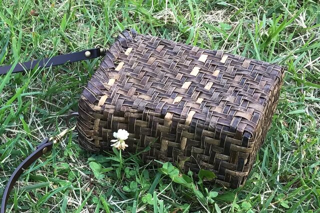 露草 つゆくさ〜くるみのショルダーバッグ〜の画像1枚目