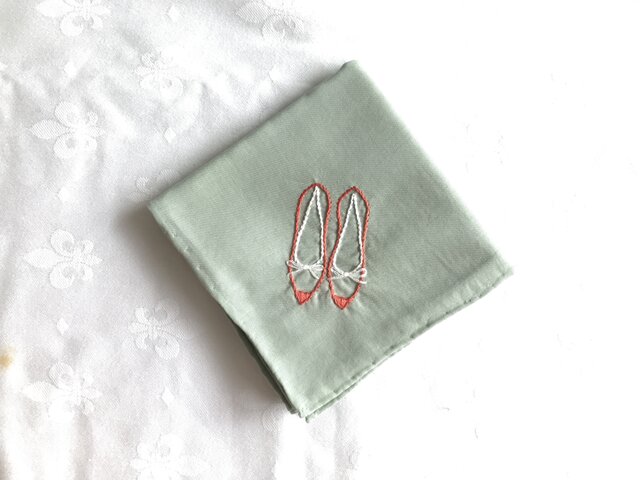 靴刺繍のハンカチNo.1の画像1枚目