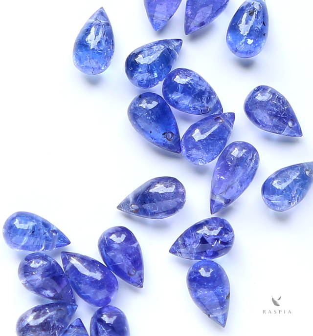 12月誕生石 K10 青紫色が美しい一粒タンザナイト(ドロップシェイプ 