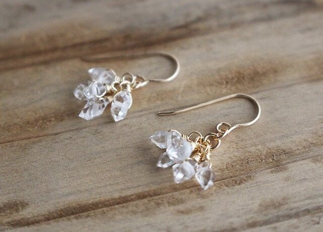 ハーキマーダイアモンド<AAA>の小花ピアス(K14GF)の画像1枚目