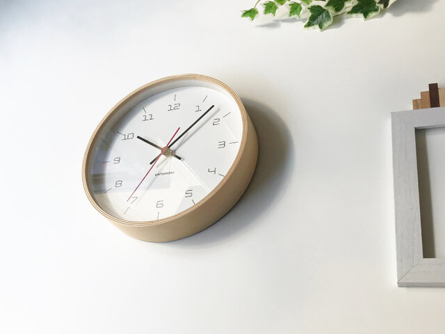 KATOMOKU plywood clock 16 km-105NRC ナチュラル 電波時計 連続秒針の画像1枚目