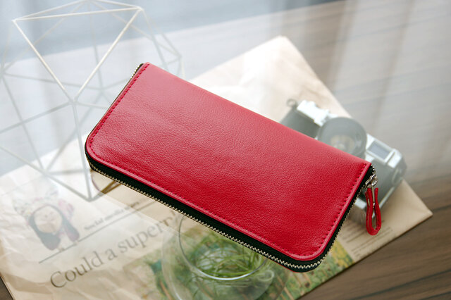 《CHLOE》◇ラウンドファスナー長財布◇レッドの画像1枚目