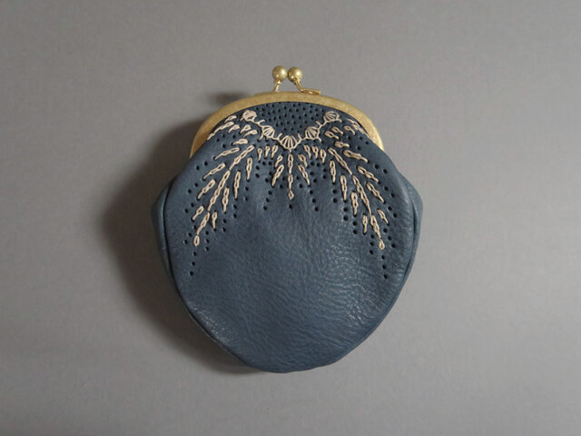 r&l stitch pouch (blue)の画像1枚目