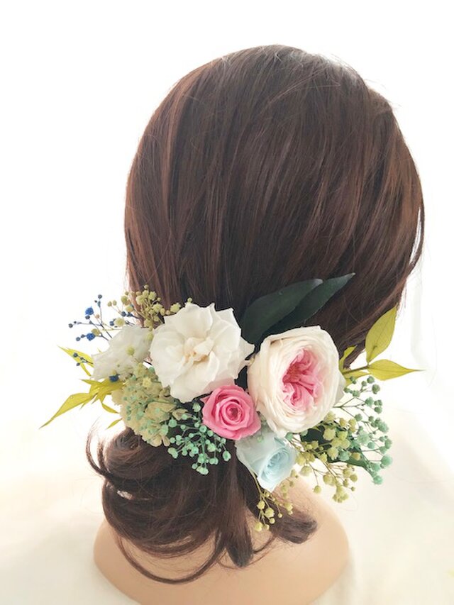 ヘッドドレス／髪飾りプリザーブドフラワー／ウェディング・前撮り和装】薔薇とカスミ草とグリーン iichi ハンドメイド・クラフト作品・手仕事品の通販