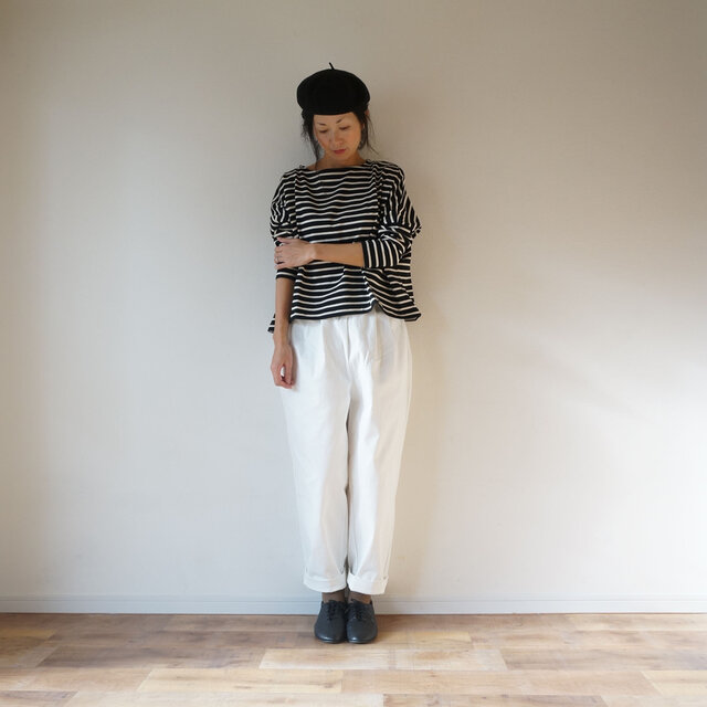 Cotton border wide cut-sew BLACK×BEIGEの画像1枚目