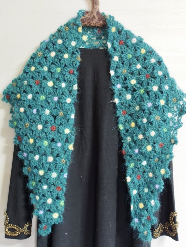 *マーガレットモチーフの三角ストール* グリーン