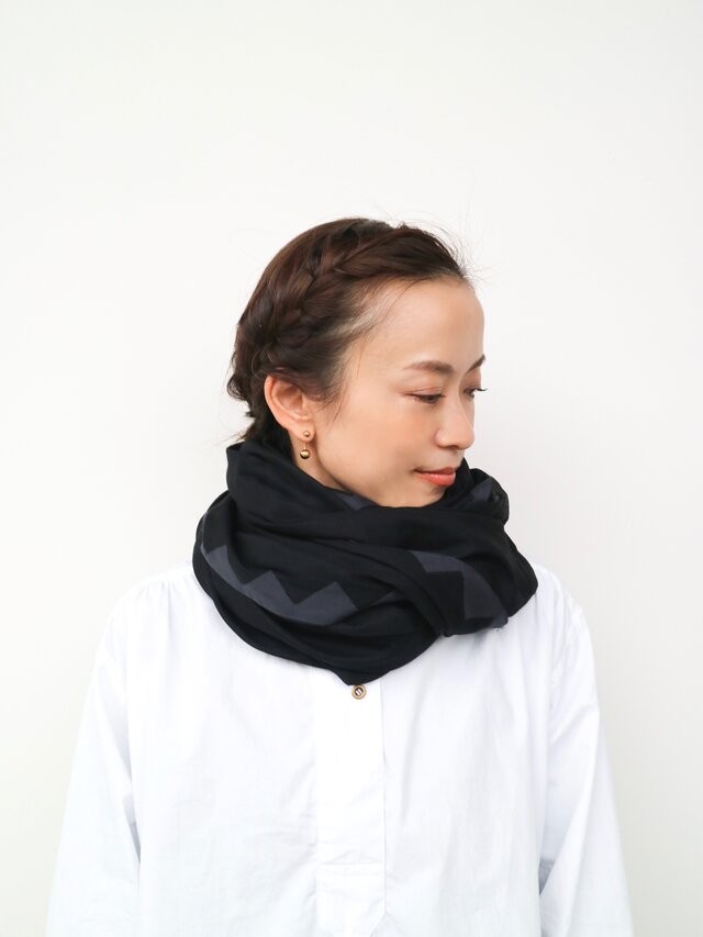 frame stole / BLACK ×grayの画像1枚目