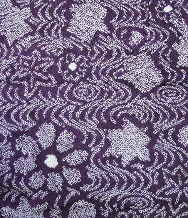 紫の絞りの羽織から ストール 着物リメイク iichi ハンドメイド・アンティーク・食品・ギフト・手作り