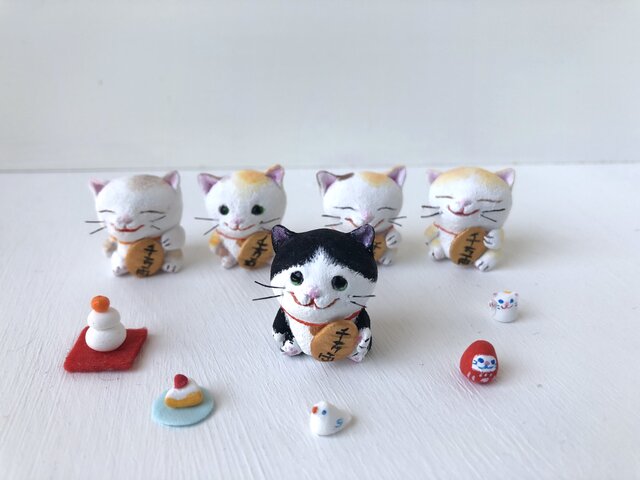 招かない猫さん 白黒の画像1枚目