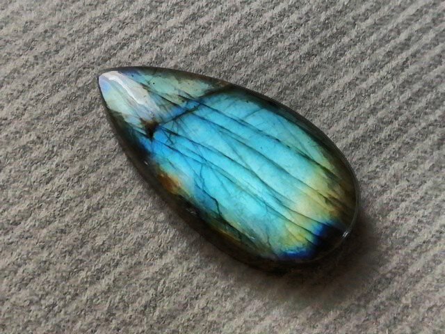 ラブラドライト 34mm ルースの画像1枚目