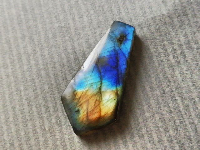 ラブラドライト 30mm ルースの画像1枚目