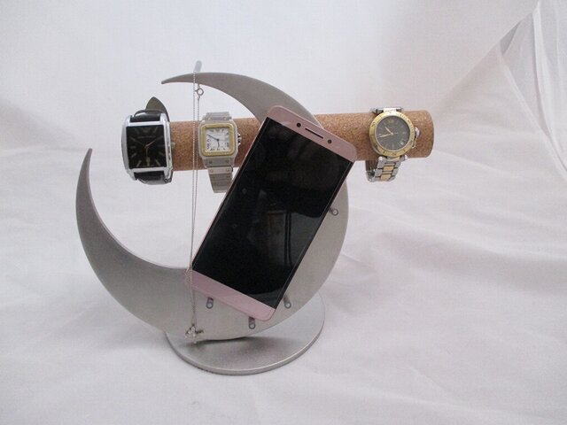 クリスマスプレゼントに スマホ 腕時計 ネックレス 三日月スタンド Iichi ハンドメイド クラフト作品 手仕事品の通販