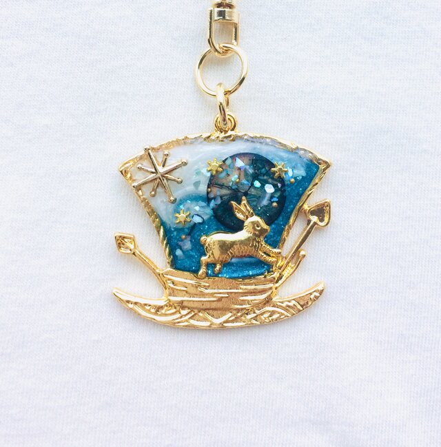 夜空帽子キーホルダー（時くぐる窓）