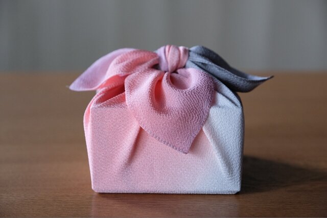 正絹丹後ちりめん 風呂敷 鼡桜(ねずざくら)の画像1枚目