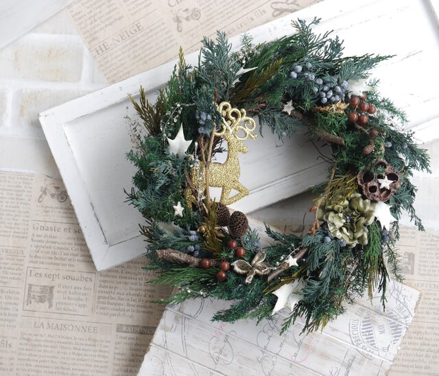 深い森ののクリスマスリース | iichi 日々の暮らしを心地よくする