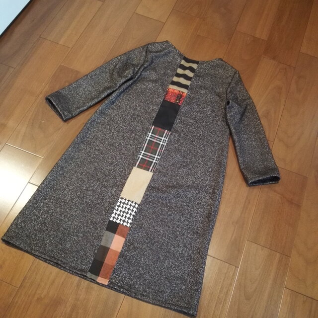 ウールパッチワークAラインワンピの画像1枚目