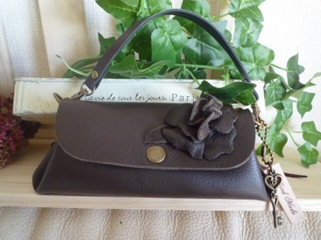 本革アコーディオンポーチ（ダークブラウン・革花コサージュ） | iichi