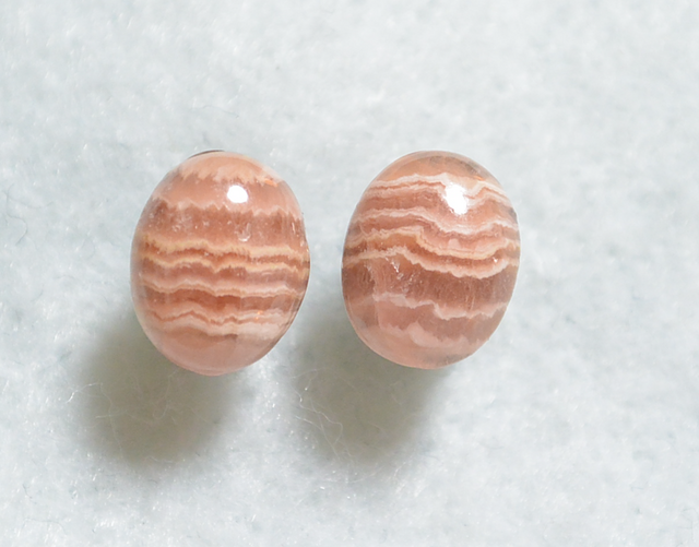 (1点もの・セール)インカローズのスタッドピアス(9×7mm・チタンポスト)の画像1枚目
