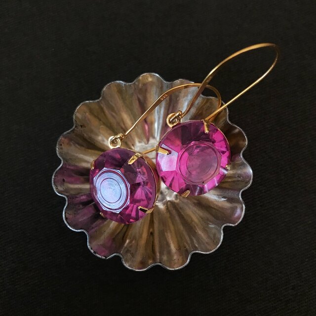 czech glass pierceの画像1枚目