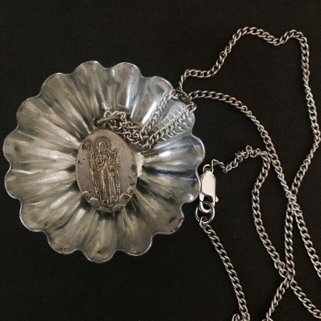 medal necklace (wivina)の画像1枚目