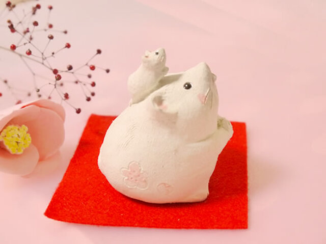 2020年の干支 子（ネズミ）の陶器の置物「親子ねずみ」 | iichi