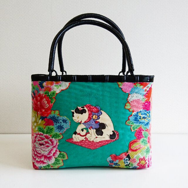 一閑張りバッグ “猫と花”　浮世絵仕上げ | iichi ハンドメイド・クラフト作品・手仕事品の通販