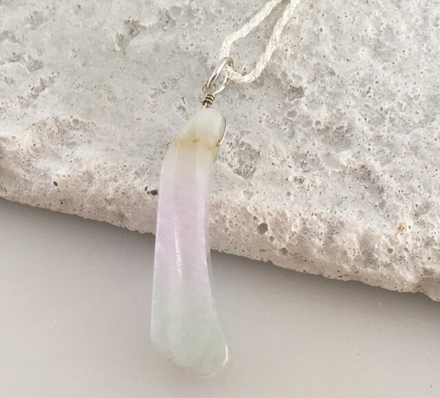 ミャンマー産天然翡翠◇3 tones◇SV Pendant | iichi 日々の
